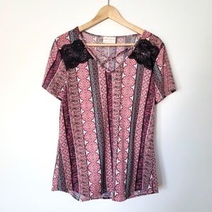 Bobbie Brooks Pink Paisley Lace‎ Detail Short Sleeve Strappy V Neck Top // XL